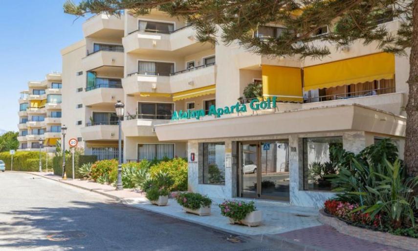 Habitacion Deluxe Con Bano Privado En Atalaya Apartagolf, Estepona Exterior photo